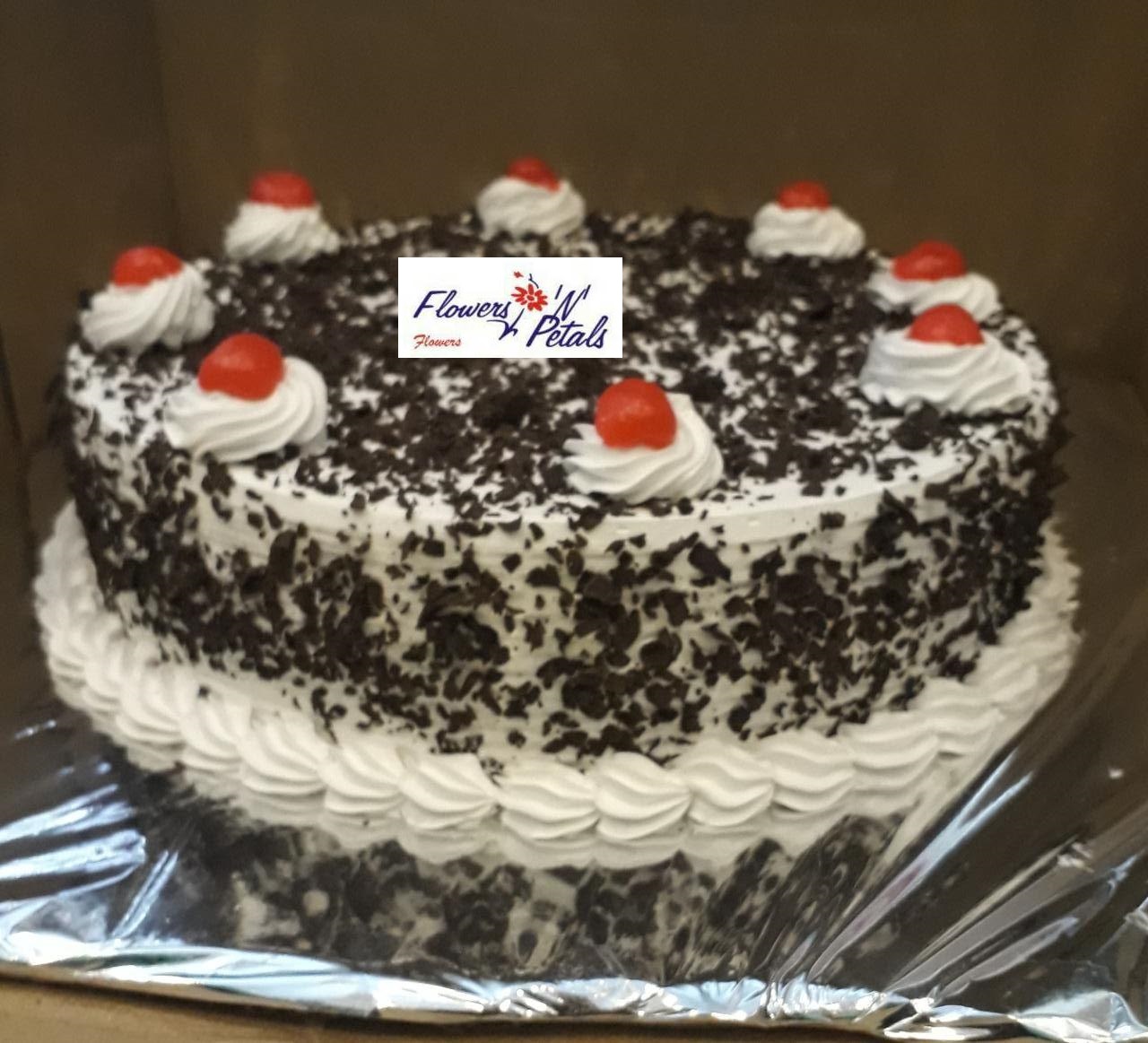 1/2 kg Black Forest Cake