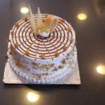 1/2 Kg. Butterscotch Cake