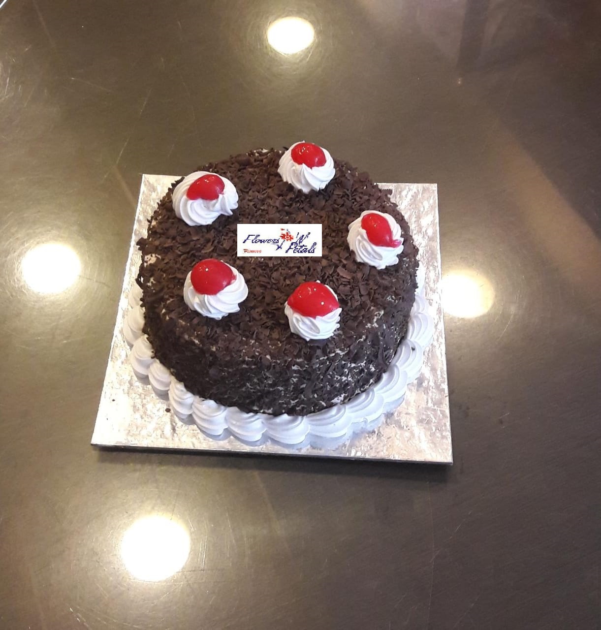 1/2 kg Black Forest Cake