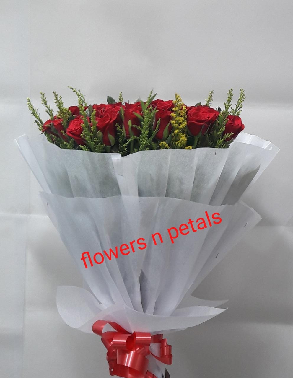 30 Red Roses Bunch With White Paper Packing