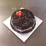 1/2 kg dark Chocolate cake