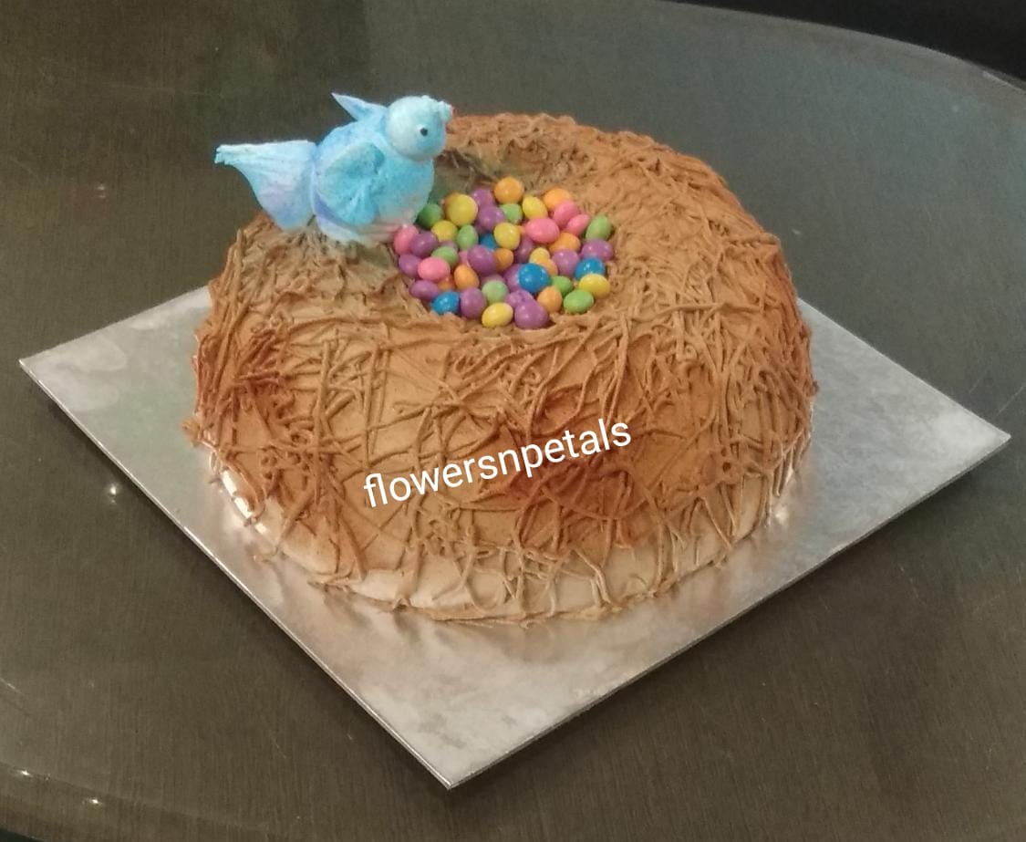 1 Kg Designer Pineapple Cake