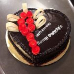 1/2 kg  Heart Shaped dark Chocolate cake