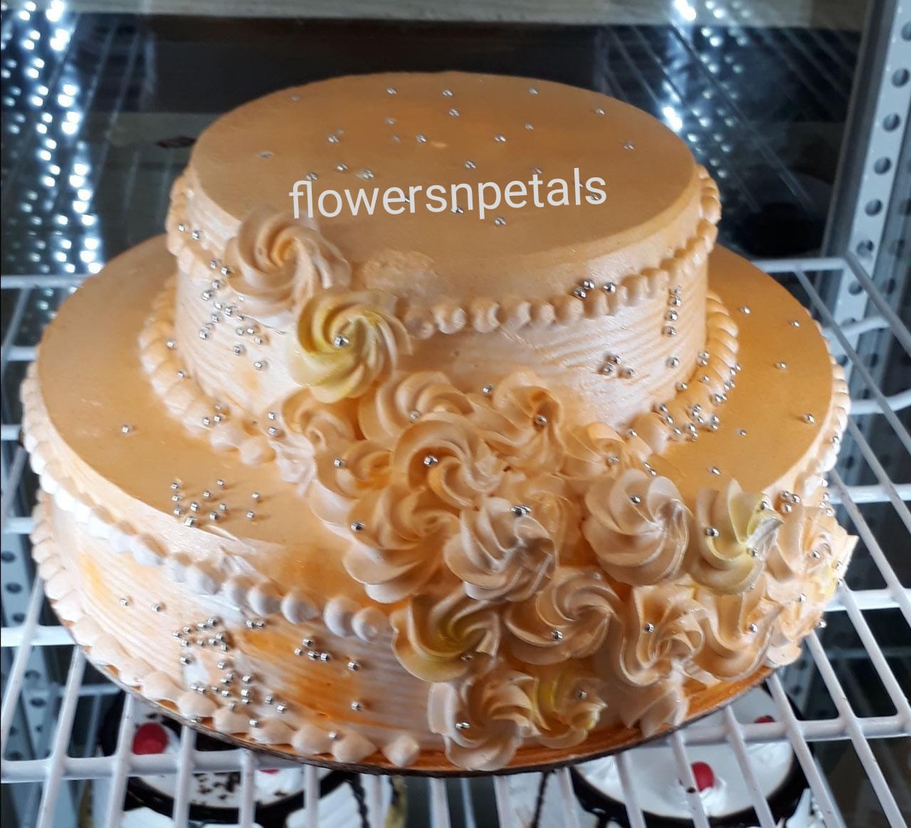 3 Kg. 2 Tier Butter Scotch Delight Cake