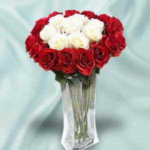 Red and white Roses Arrangement