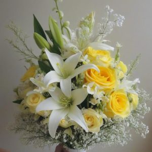 Lily & Yellow Roses Bouquet