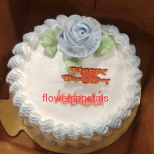 1/2 Kg. Vanilla cake